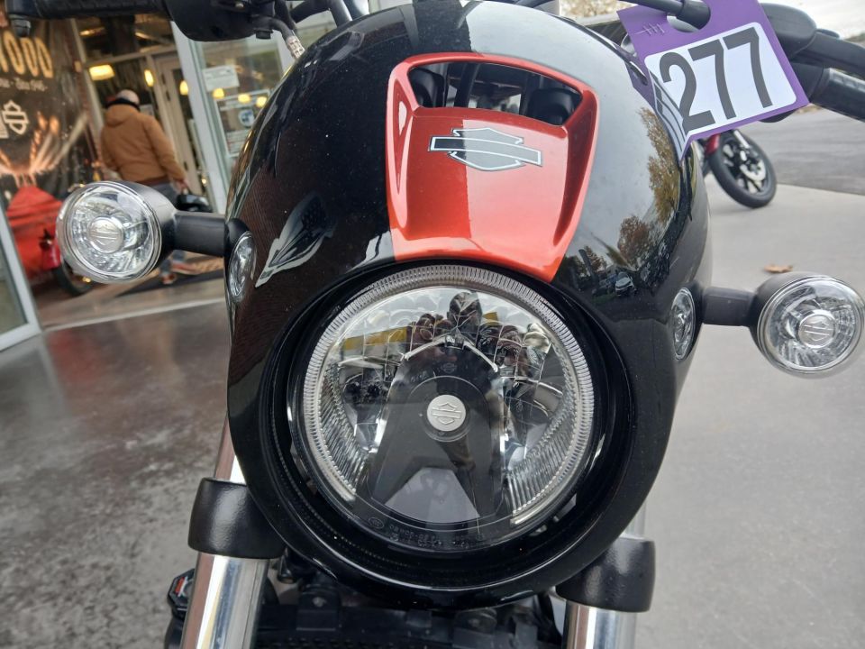 HARLEY-DAVIDSON NIGHSTER-S 975 4