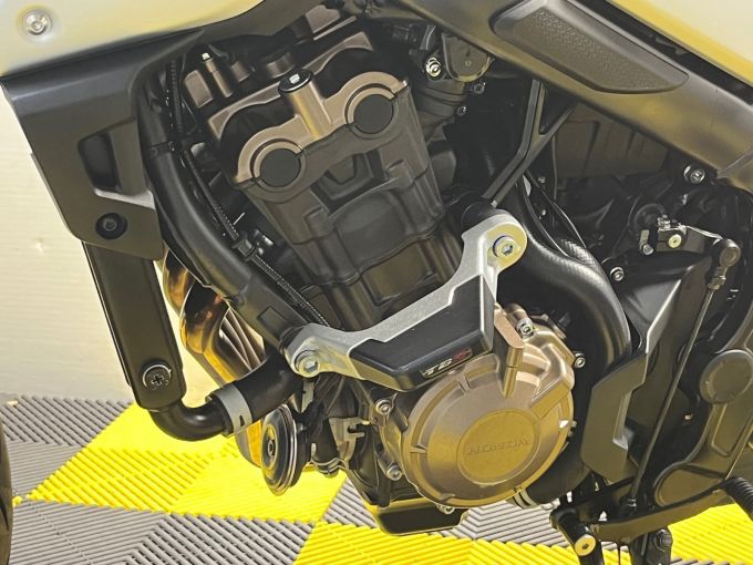 HONDA CB 650 RA 4