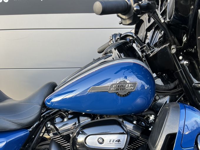 HARLEY-DAVIDSON TOURING ELECTRA GLIDE 1868 ULTRA LIMITED 4