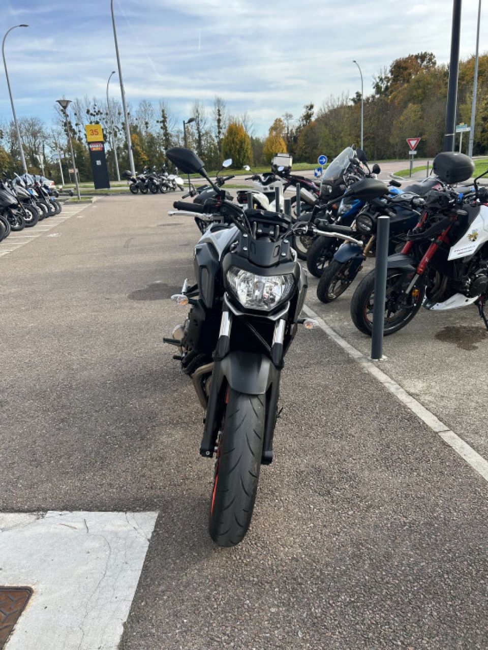 YAMAHA MT 07 700 4