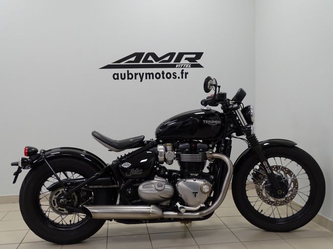 TRIUMPH Bonneville Bobber 1200 4