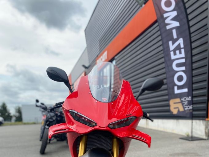 DUCATI PANIGALE V4 S 4