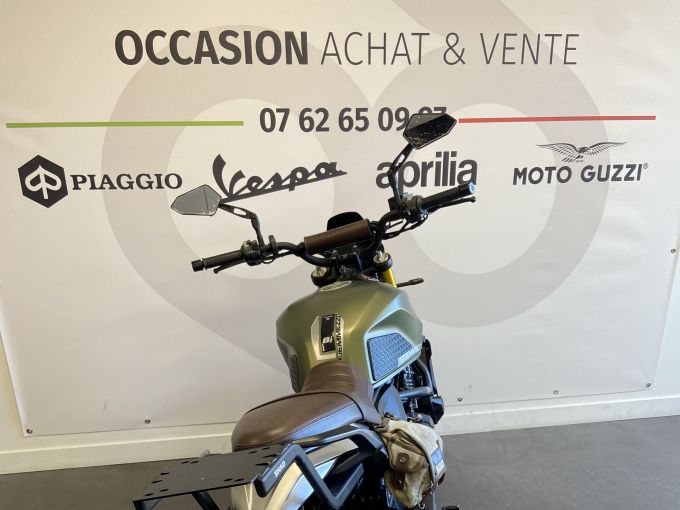 MOTO MORINI SEIEMMEZZO SCR 650 4