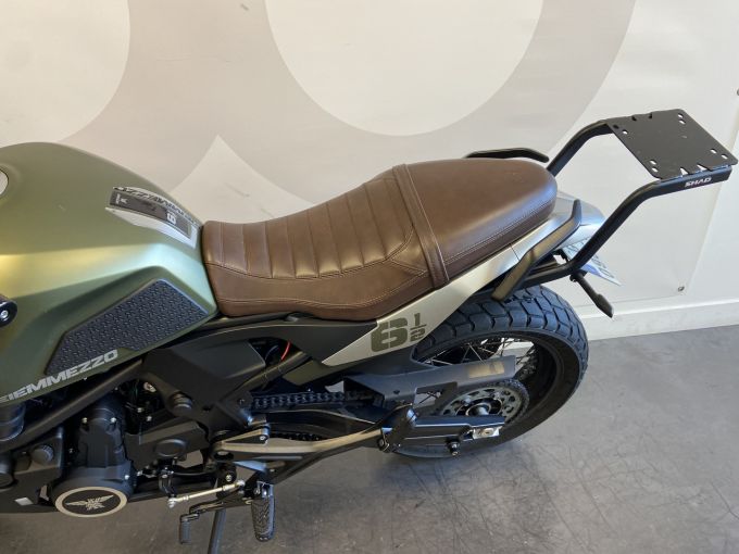 MOTO MORINI SEIEMMEZZO SCR 650 4