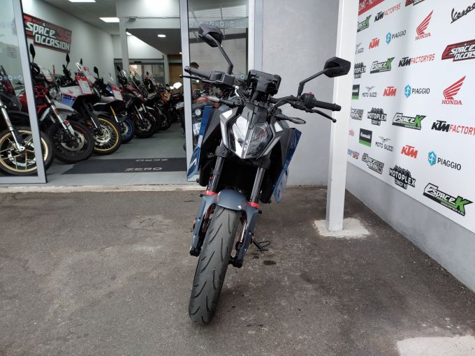 KTM 390 DUKE 4