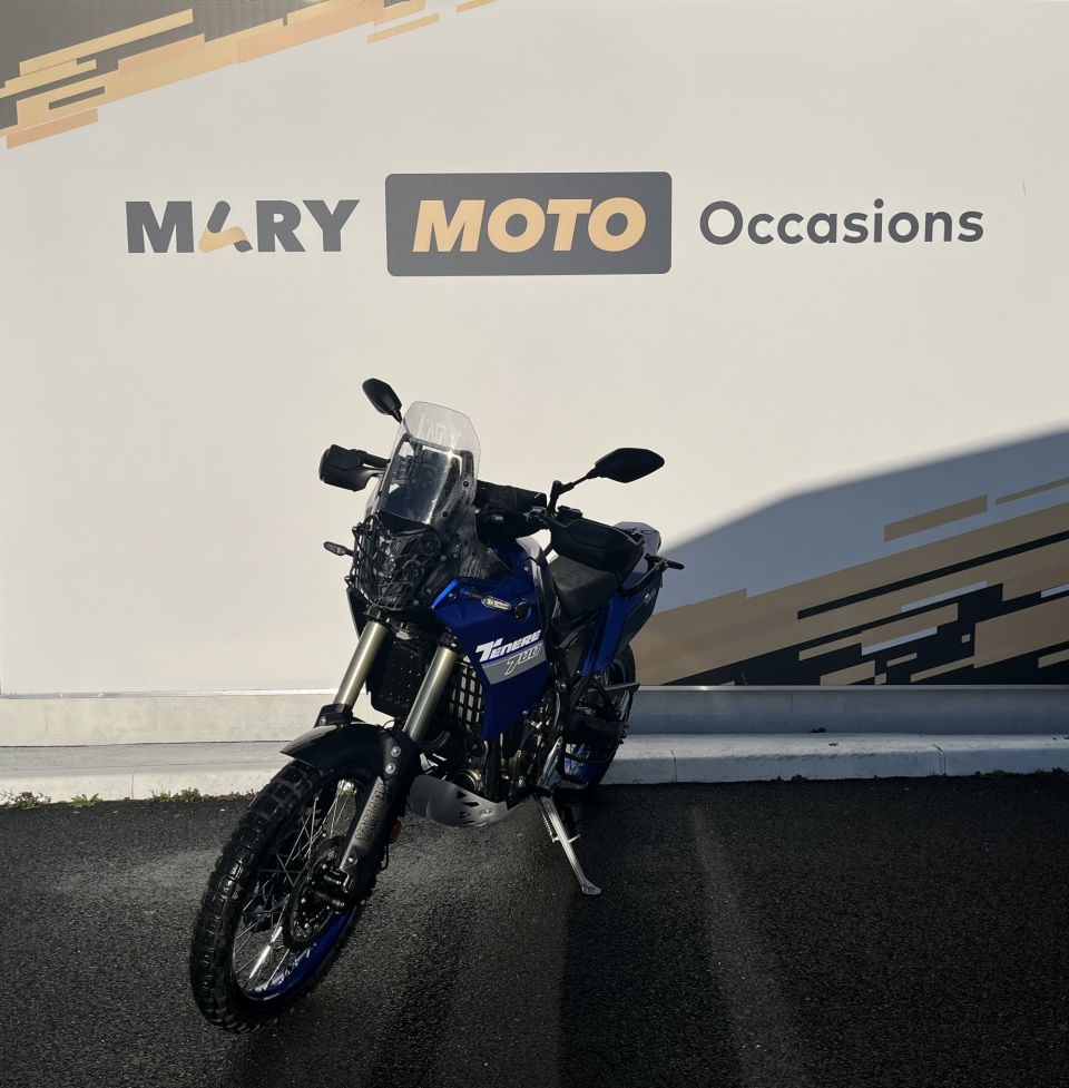 YAMAHA XTZ TENERE 700 4