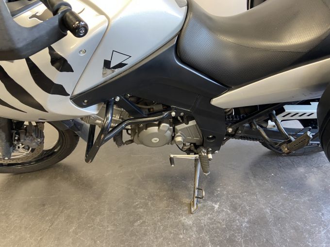 SUZUKI DL V-Strom 650 4