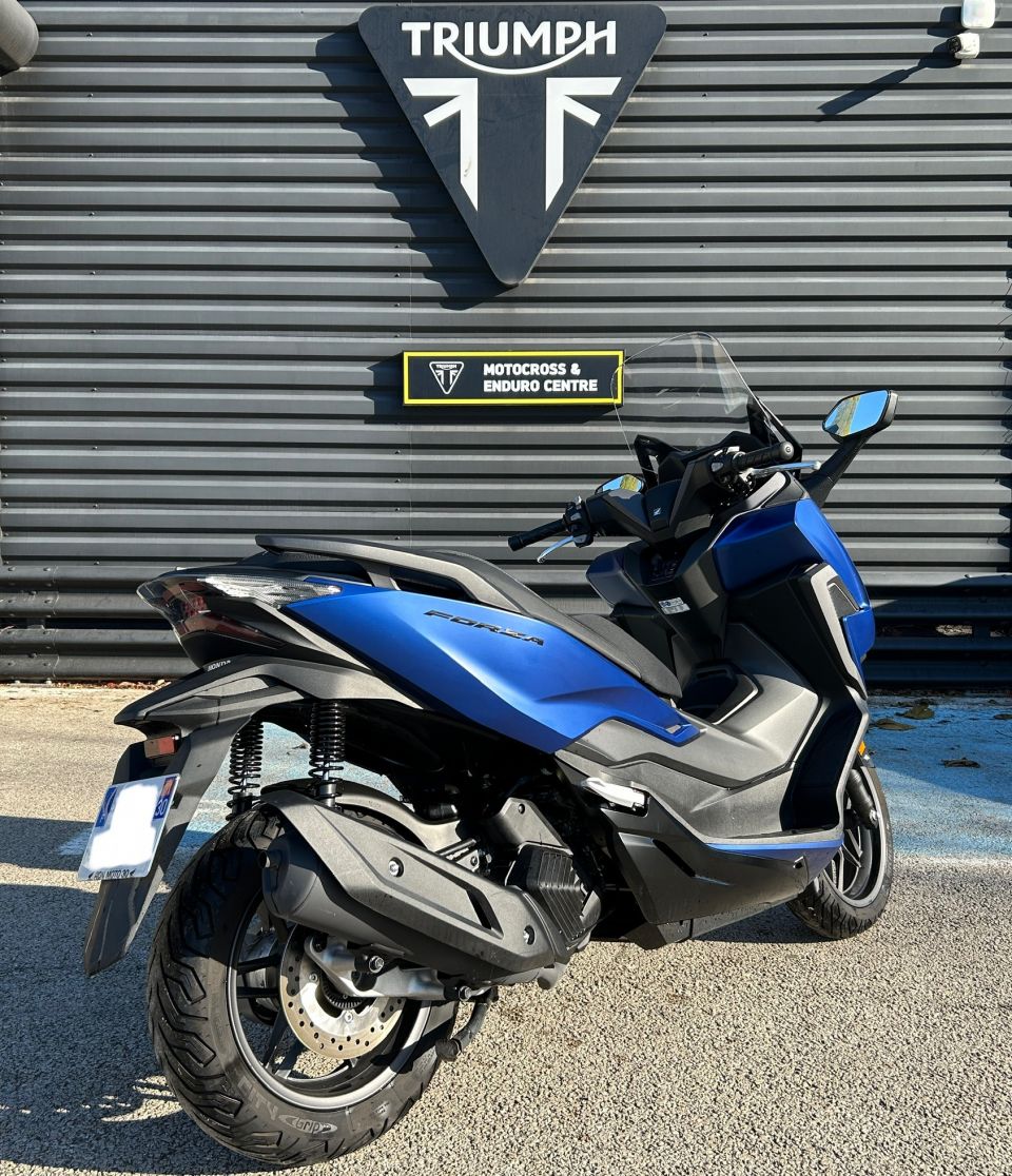 HONDA NSS FORZA 125 4