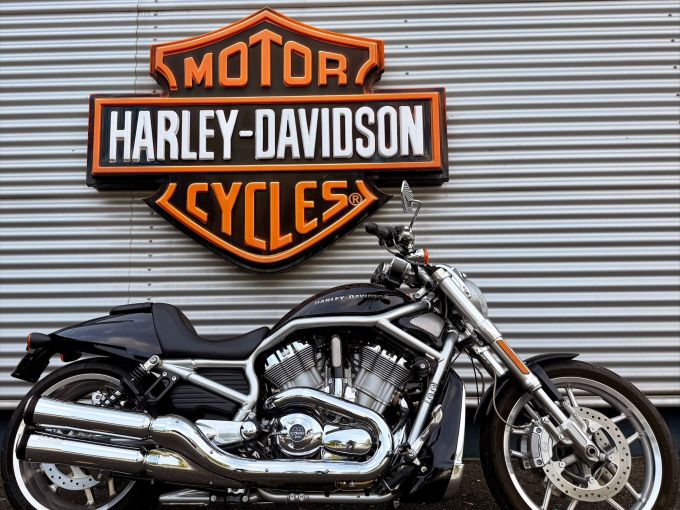 HARLEY-DAVIDSON V-ROD 1250 4