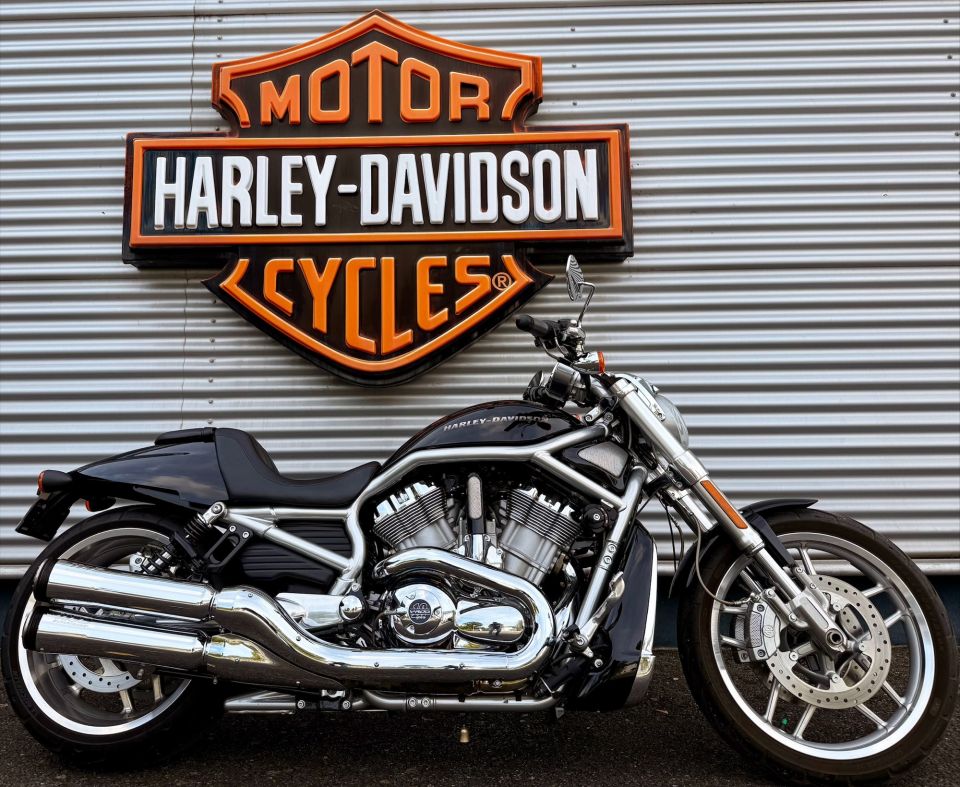 HARLEY-DAVIDSON V-ROD 1250 4
