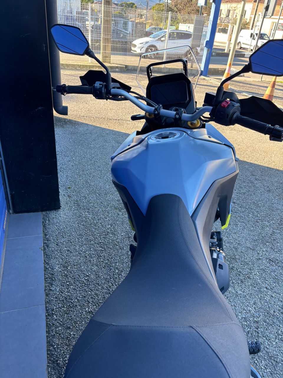 SUZUKI DL V-STROM 800DE 4