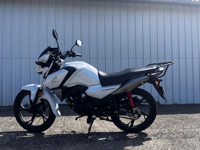 HONDA CBF 125 4