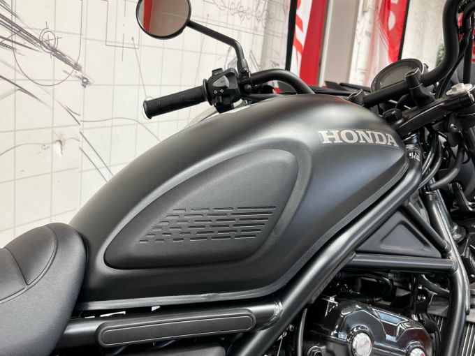 HONDA REBEL 500 4