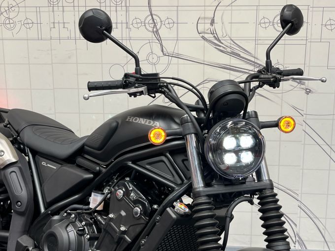 HONDA REBEL 500 4