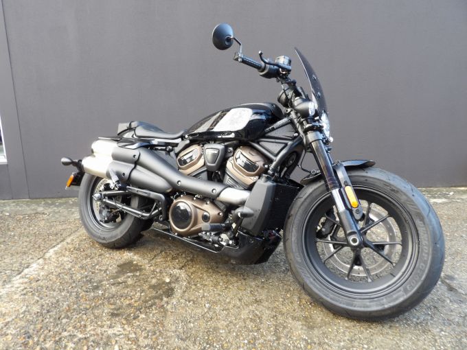 HARLEY-DAVIDSON SPORTSTER 1250 S 4