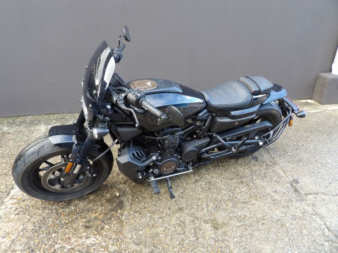 HARLEY-DAVIDSON SPORTSTER 1250 S 4