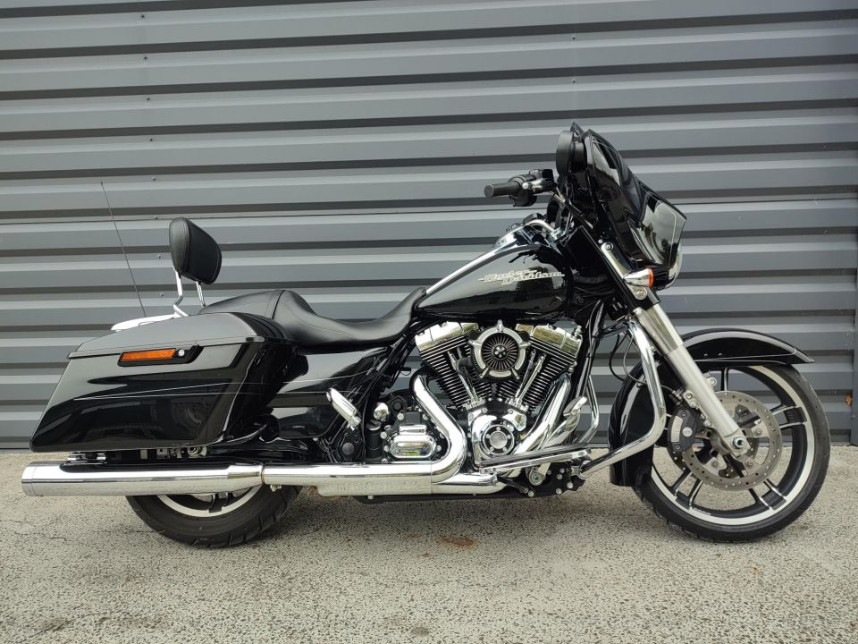 HARLEY-DAVIDSON TOURING STREET GLIDE 1690 4
