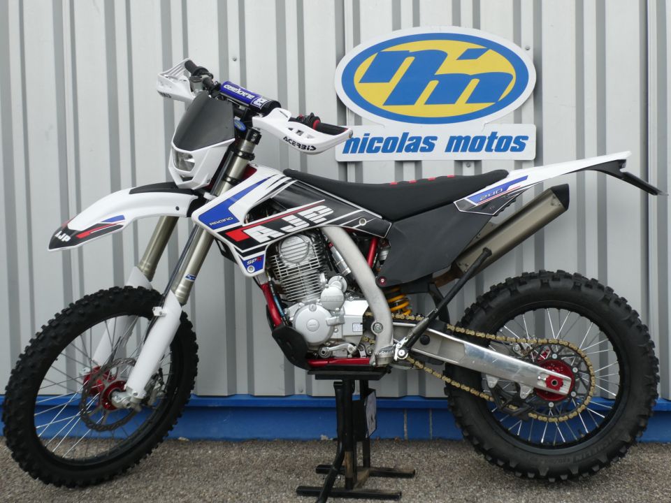 AJP 240 SPR EXTREME 4