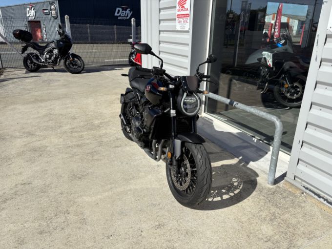 HONDA CB1000R Black Edition 4