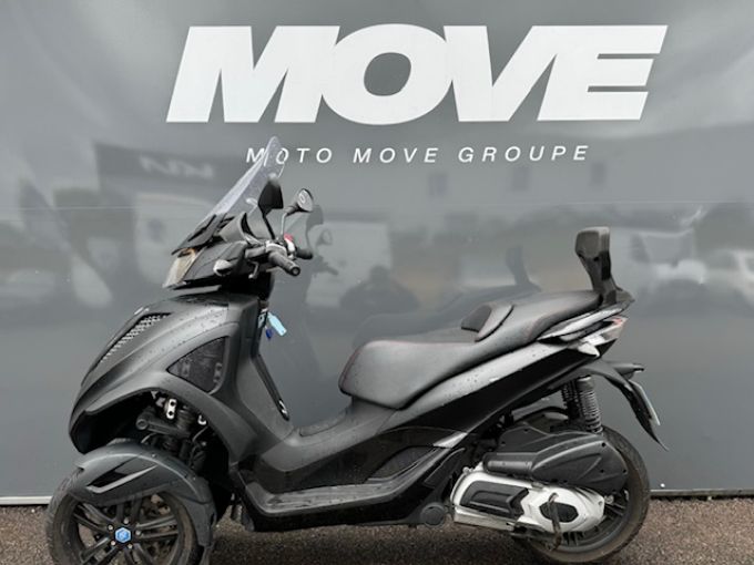 PIAGGIO MP3 300LT YOURBAN 4