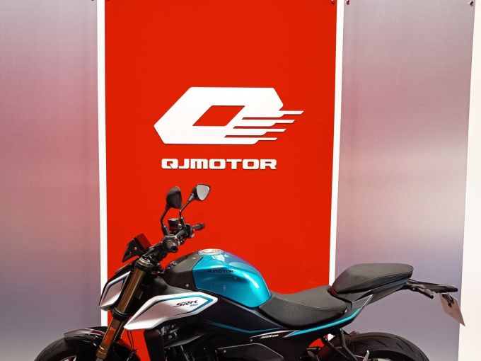 QJ MOTOR SRK 550 4