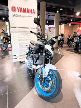 YAMAHA MT-07 Y-AMT - 2025