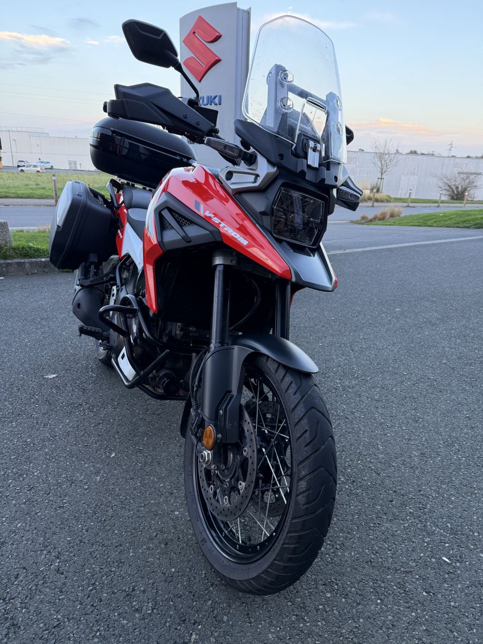 SUZUKI DL V-STROM 1050XT 4