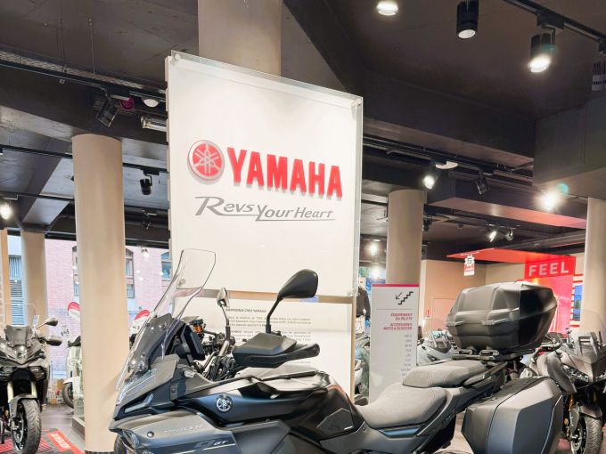 YAMAHA TRACER 9 GT Y-AMT 4
