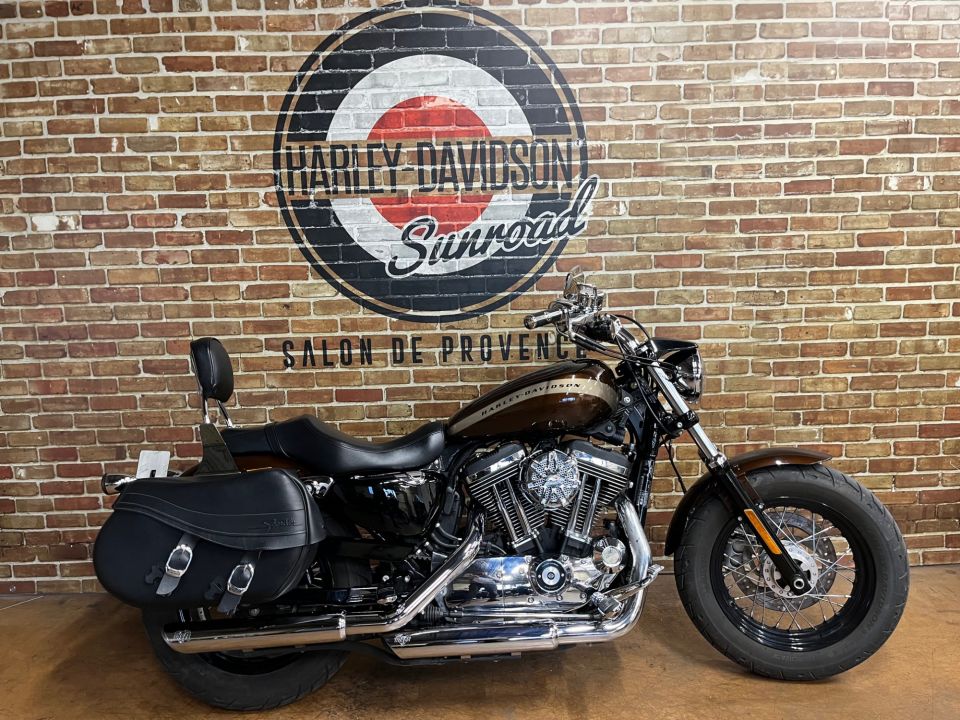 HARLEY-DAVIDSON SPORTSTER CUSTOM 1200 CA 4
