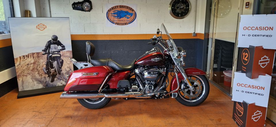 HARLEY-DAVIDSON TOURING ROAD KING 1745 4