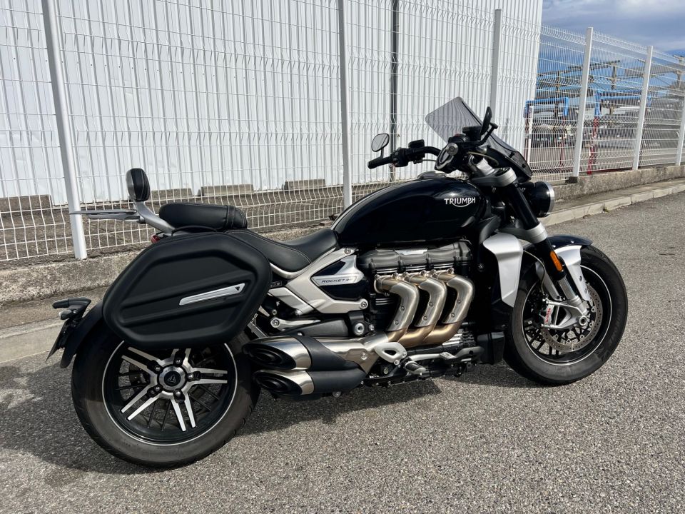 TRIUMPH ROCKET 3 GT 4