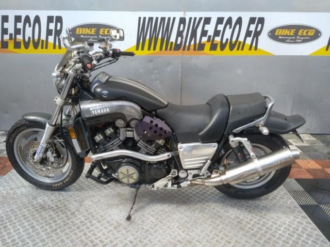YAMAHA V-MAX 1200 4