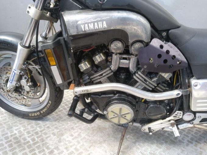 YAMAHA V-MAX 1200 4