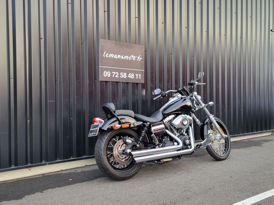 HARLEY-DAVIDSON DYNA WIDE GLIDE 1584 4