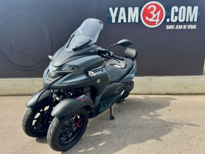 YAMAHA TRICITY 300 4