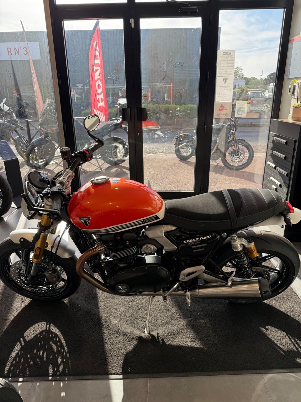 TRIUMPH SPEED TWIN 1200 4