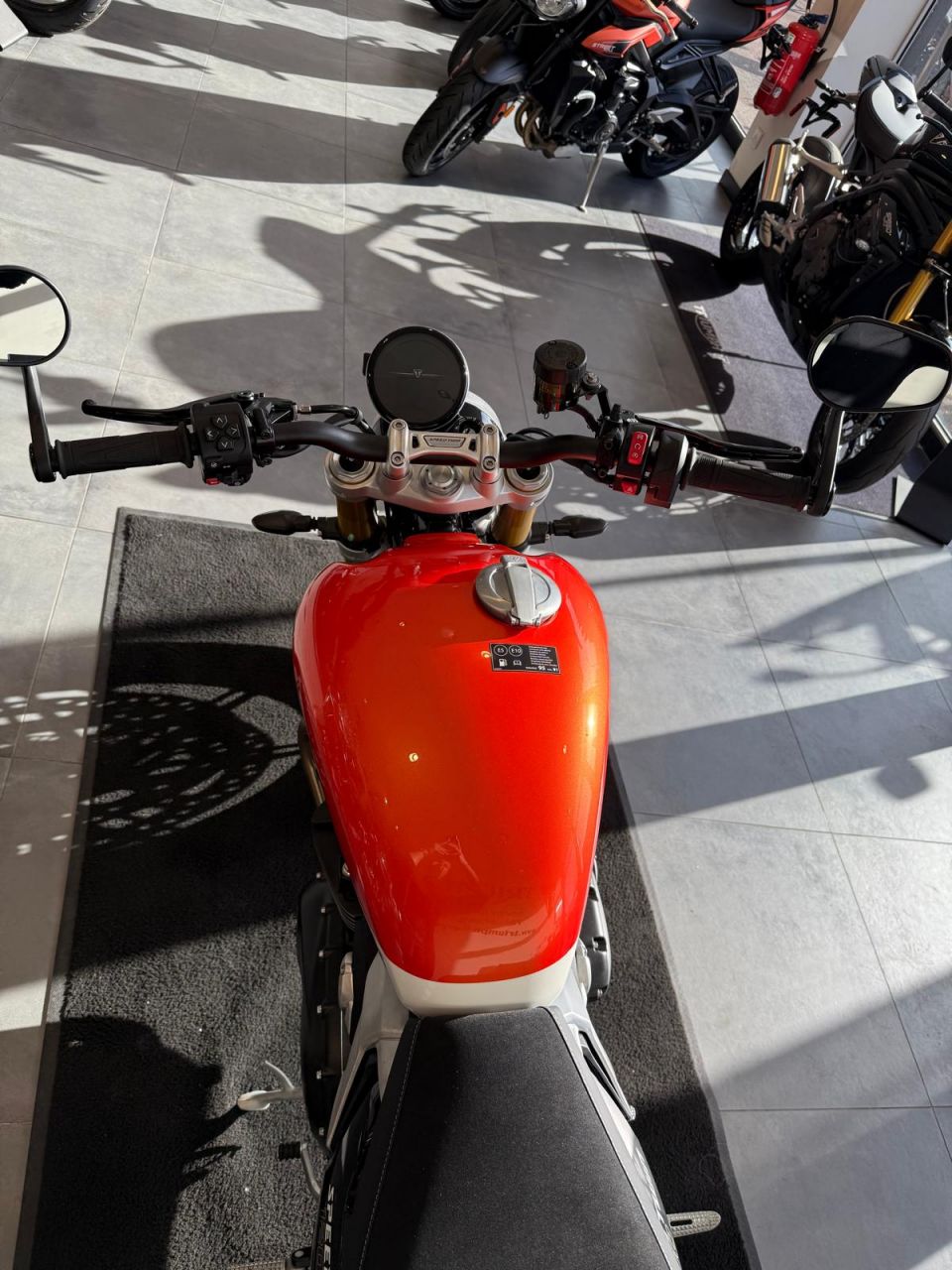 TRIUMPH SPEED TWIN 1200 4