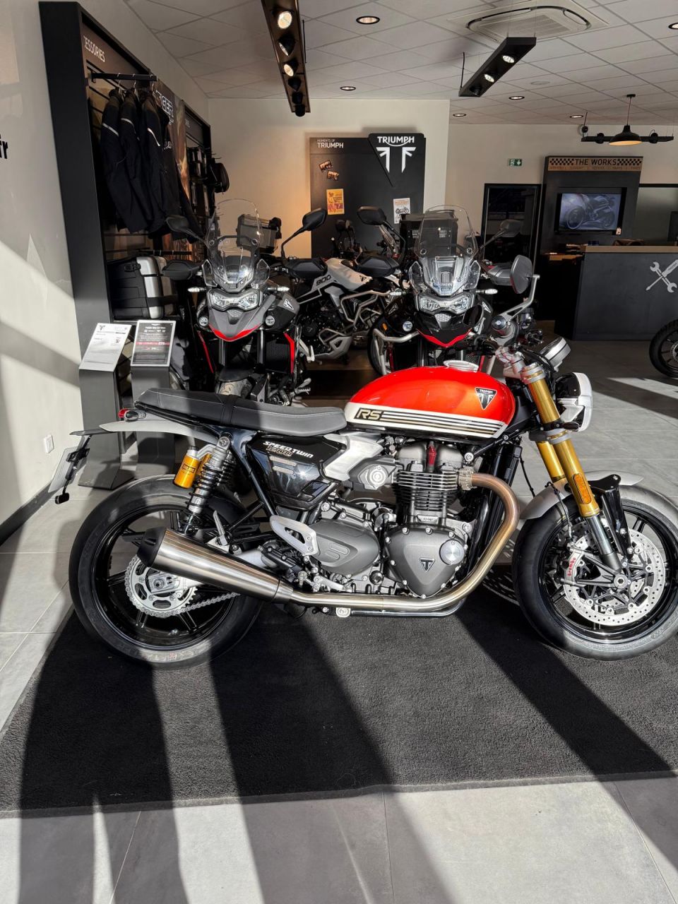 TRIUMPH SPEED TWIN 1200 4