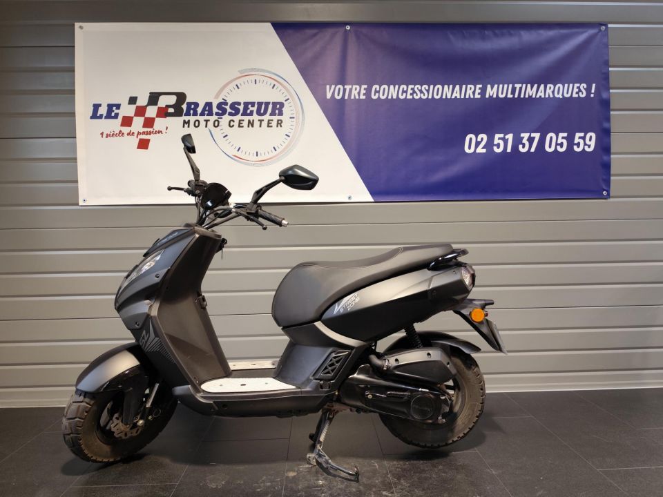 PEUGEOT STREET ZONE 50 4