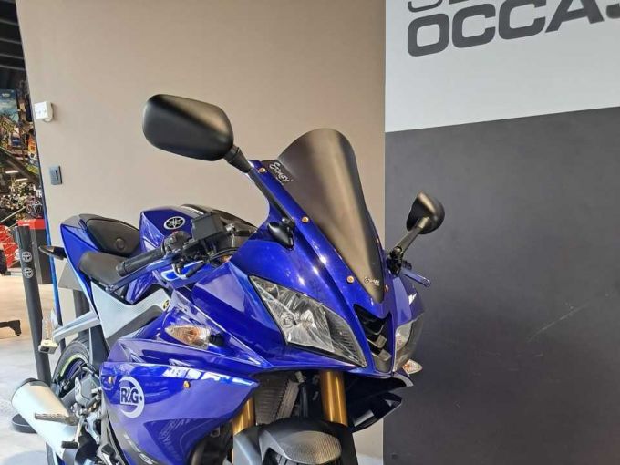YAMAHA YZF-R 125 4