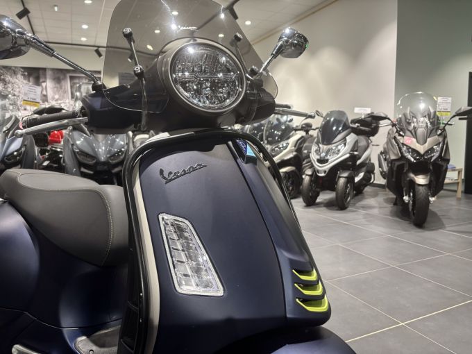PIAGGIO GTS 125 4