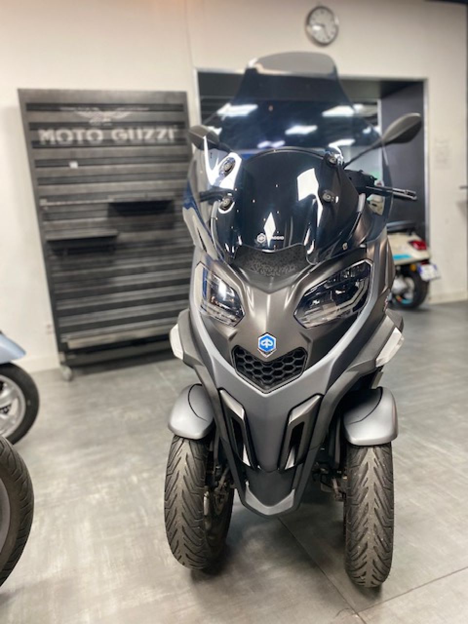 PIAGGIO MP3 530 HPE EXCLUSIVE 4