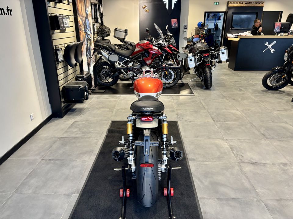 TRIUMPH SPEED TWIN 1200 4