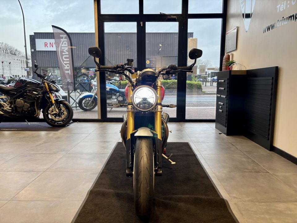 TRIUMPH SPEED TWIN 1200 4