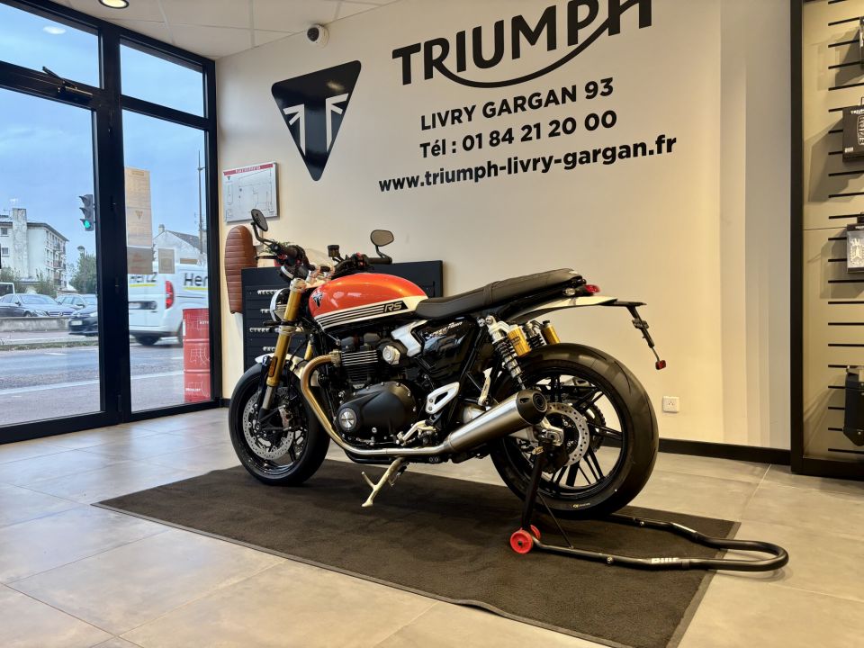 TRIUMPH SPEED TWIN 1200 4