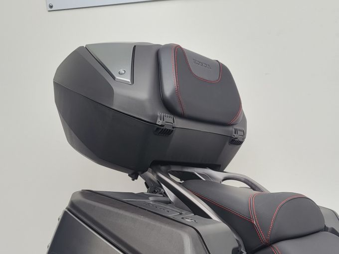 HONDA NT 1100 DCT 4