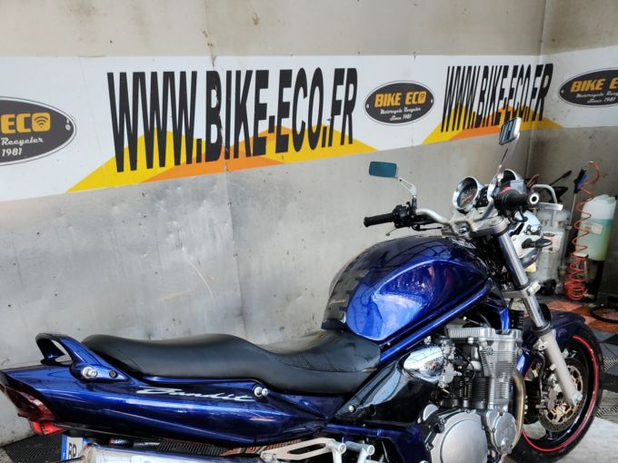 SUZUKI GSF 600 BANDIT 4
