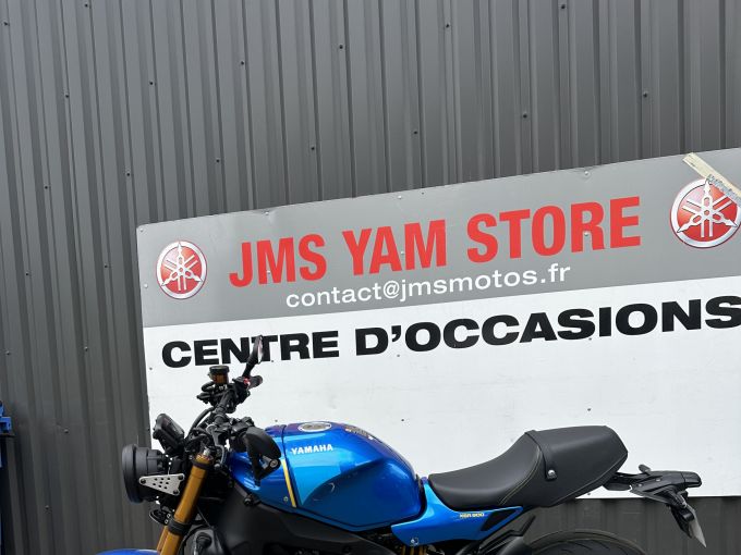 YAMAHA XSR 900 4