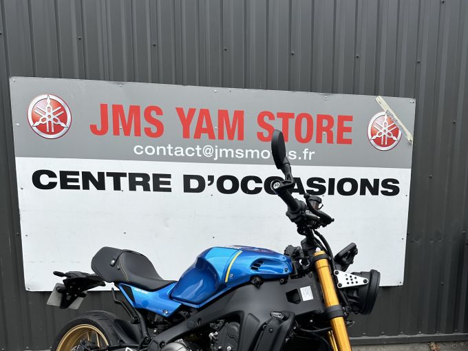 YAMAHA XSR 900 4