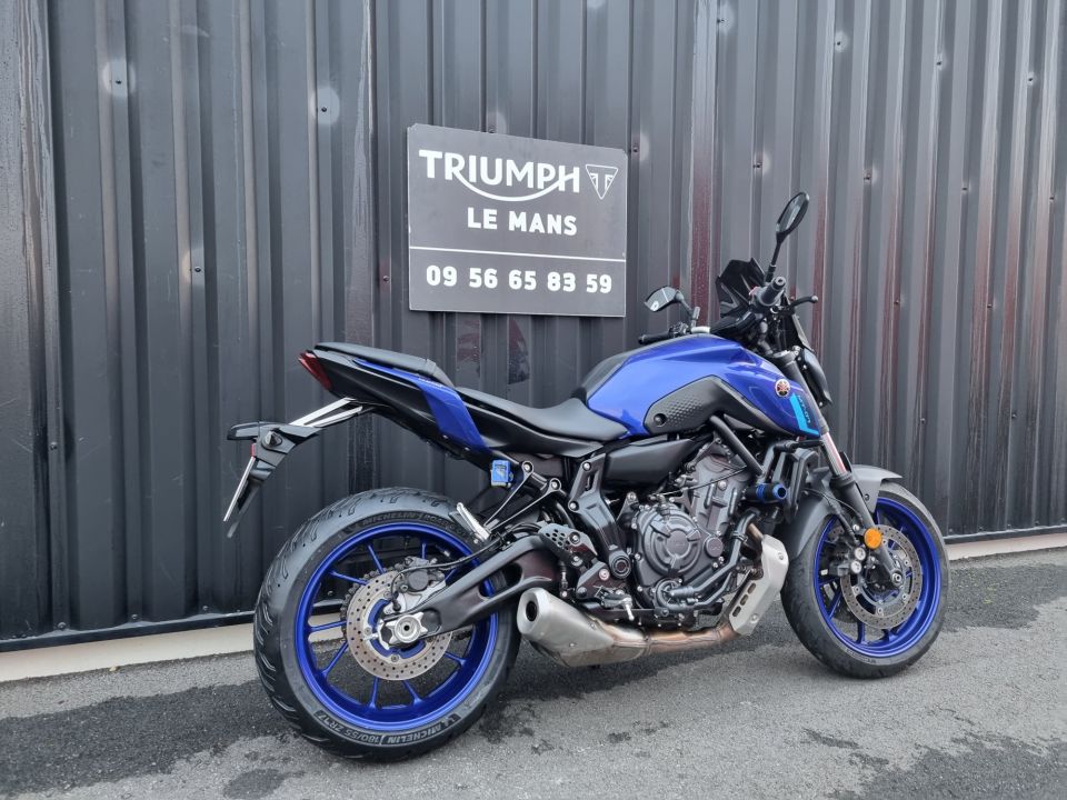 YAMAHA MT-07 (47.5CV) 4